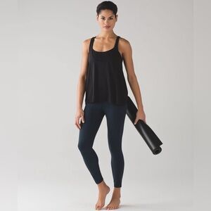 Lululemon Get Low Scoop Tank in Black Size 8.